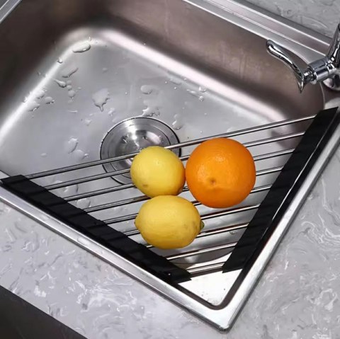 AG882A Ociekacz silikonowy trójkątny