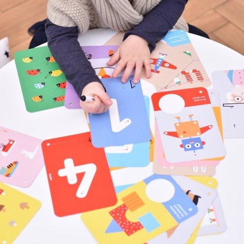 Zestaw edukacyjny poznaję cyfry zabawy edukacyjne z pisakiem zmazywakiem