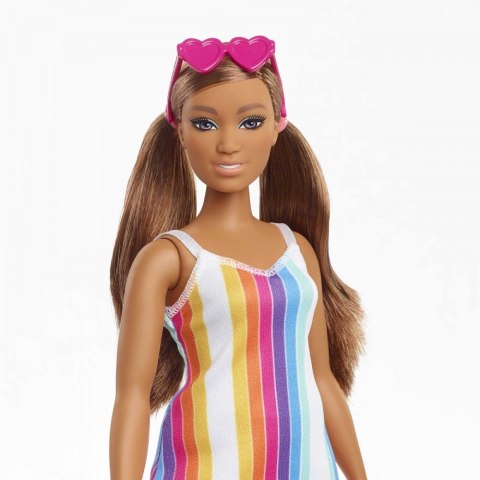 Lalka barbie loves the ocean latynoska