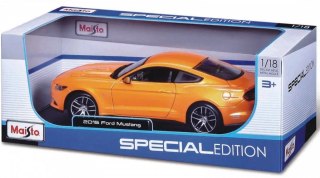 Model kompozytowy ford mustang gt 2015 pomarańczowy 1/24