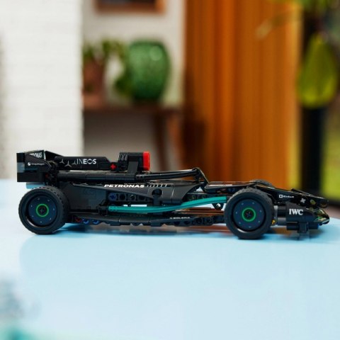 Klocki technic 42165 mercedes-amg f1 w14 e performance pull-back