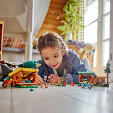 Klocki friends 42624 przytulne domki na letnim obozie