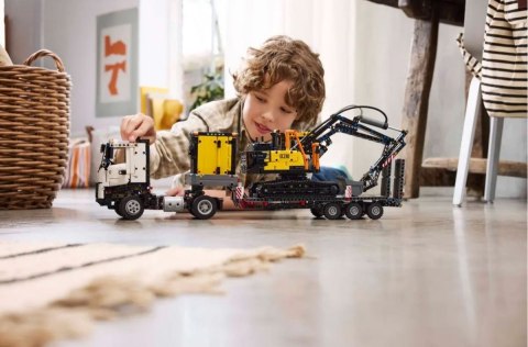 Klocki technic 42175 ciężarowka volvo fmx i koparka ec230 electric