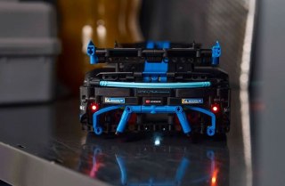 Klocki technic 42176 samochód wyścigowy porsche gt4 e-performance