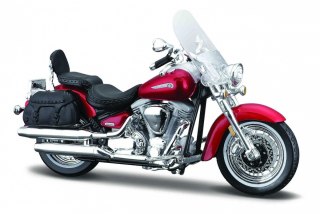 Model yamaha road star z podstawką 1/18