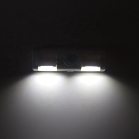 ZD26B Lampka 8 led czujnik ruchu czarna