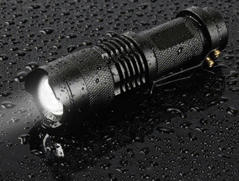 ZD75 Latarka led cree q5