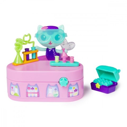 Figurki koci domek gabi: kocie mebelki