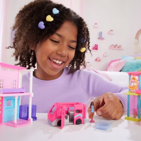 Pojazd barbie mini barbieland, kamper