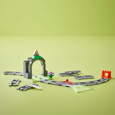 Klocki duplo 10425 tunel i tory kolejowe - zestaw rozszerzający