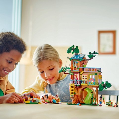 Klocki friends 42652 spotkanie w domku na drzewie przyjaźni