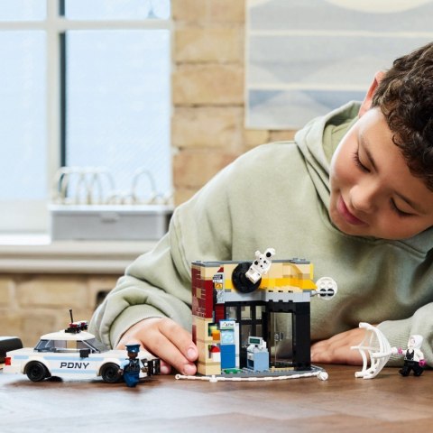 Klocki super heroes 76311 multiwersum: miles morales kontra spot