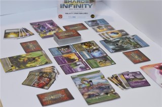 Gra shards of infinity