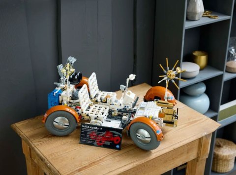 Klocki technic 42182 nasa apollo - pojazd lrv