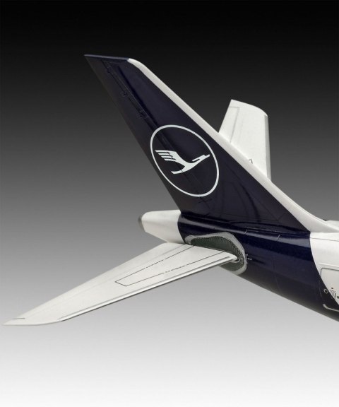 Model plastikowy samolot airbus a330-300 lufthansa 1/144