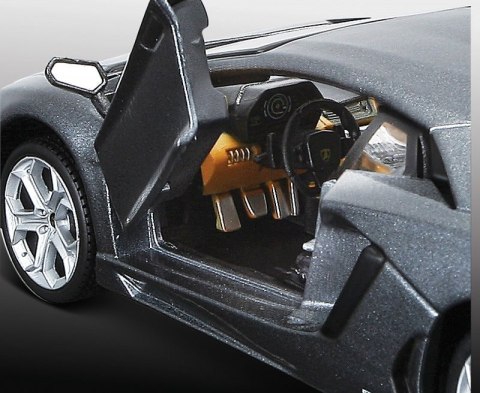 Model metalowy lamborghini aventador 1:24 do składania