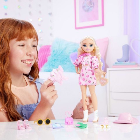 Lalka barbie dream besties malibu festiwalowe stylizacje