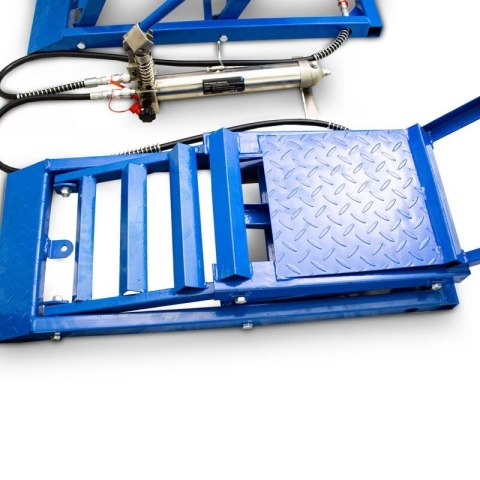 Rampy z podnośnikiem hydraulicznym najazdy samochodowe 2720kg