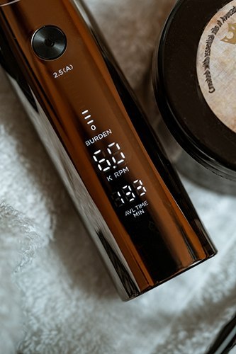 AD 2834 Strzyżarka do włosów z lcd