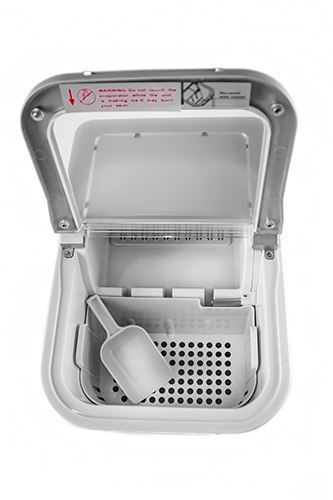 CR 8073 Kostkarka do lodu