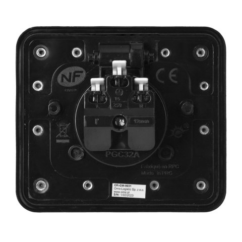 Hermetyczne gniazdo elektryczne kwadratowe, IP55