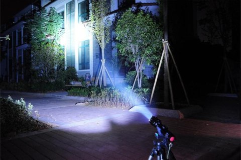 Latarka LED Cree 800 lumen Maclean, ładowarka, uchwyt rowerowy, MCE220